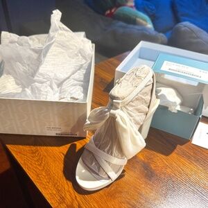 Pashion Bridal Shoe - The Brenna- White Satin Bow Block 4" - Size 5